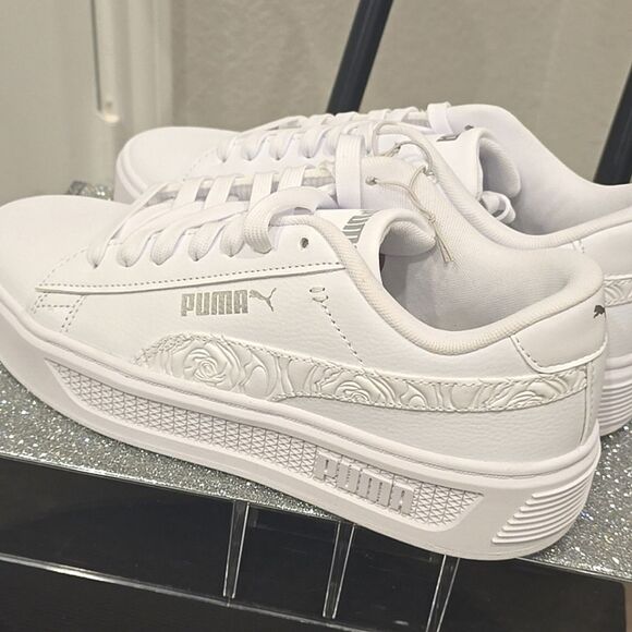 Puma Platform V3 Rose Embroidered Pop Up Sneakers - Picture 4 of 12